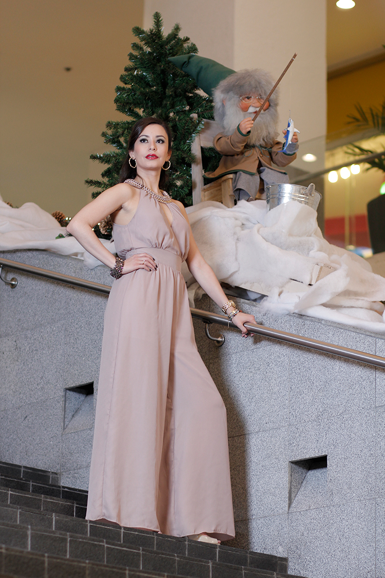 Fashion - Christmas Pick 3 by Sonia Valdés