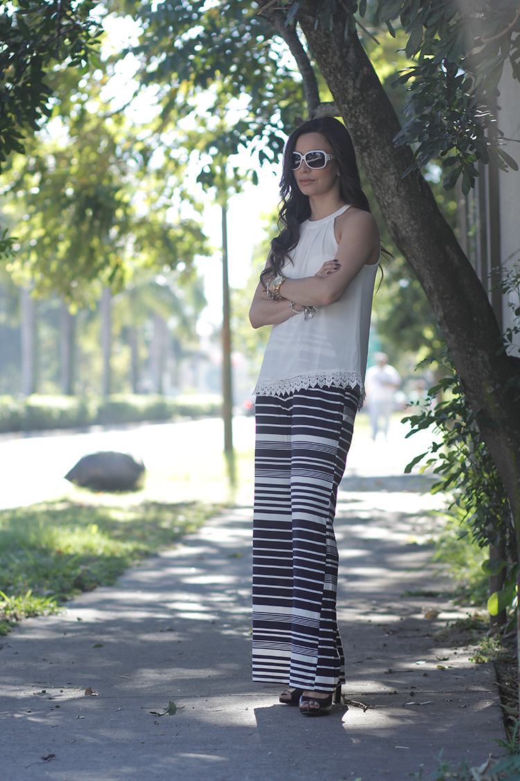 Fashion - White Navy by Sonia Valdés