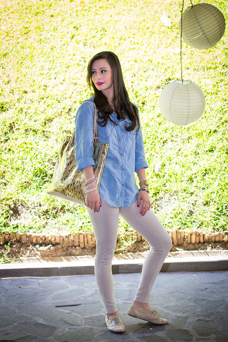Fashion - Denim Shirt & Beige Leggings by Sonia Valdés