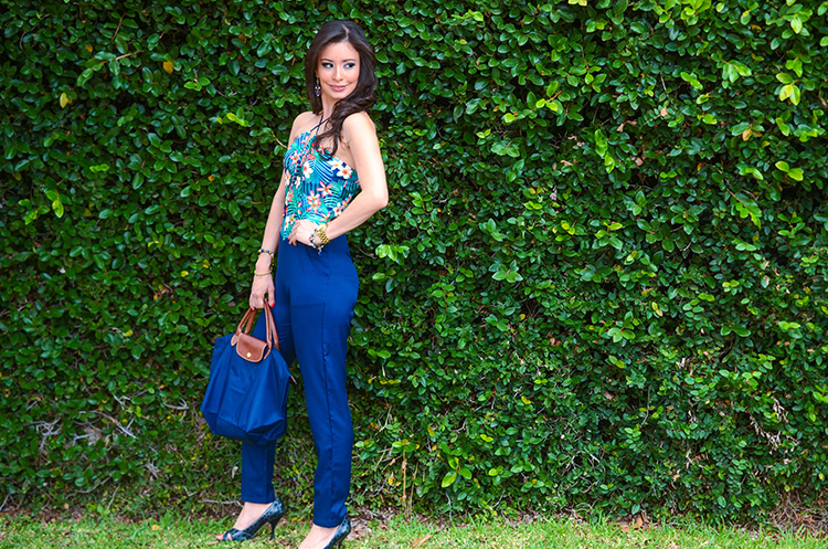 Fashion-Floral-Print-&-Navy-Jumpsuit-by-Sonia-Valdes_0481
